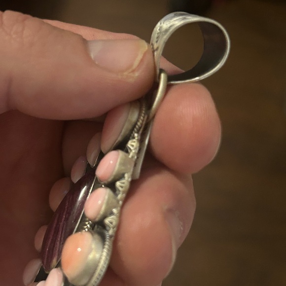 STERLING SILVER NATIVE AMERICAN SIGNED PINK CONCH PURPLE SPINY OYSTER PENDANT - Picture 9 of 9